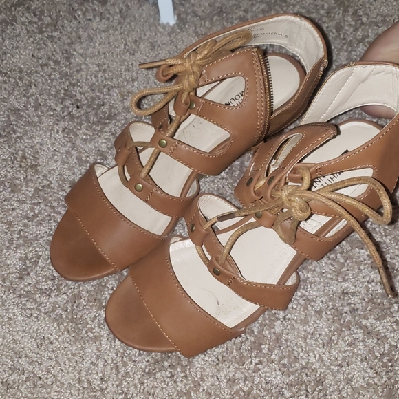 SANDALS - Picture 1 of 4